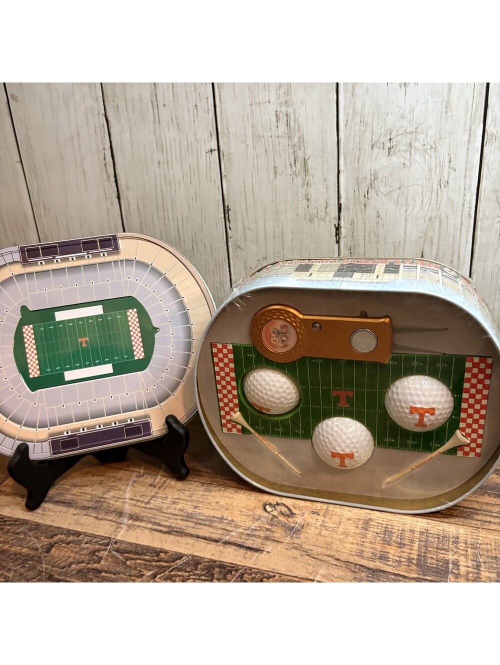 University Of Tennessee Neyland Stadium Golf Tin Set Divot Tool - Factory Sealed